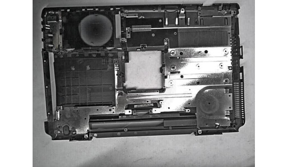 Нижня частина корпуса для ноутбука Sony PCG-81212M, 012-000A-2653- A, Б/В. - 315618