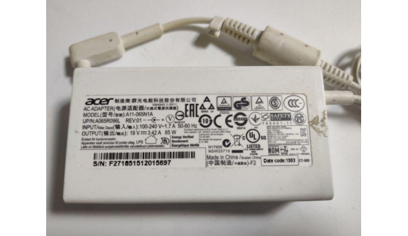 Зарядка, блок живлення для ноутбука Acer, Model: A11-065N1A, Input: 120-240V--1.7A, 50-60Hz, Output: 19V- 3.42A, 65W, Б/В - 315711