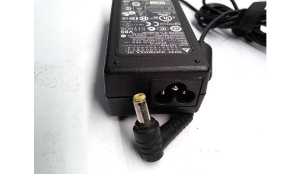 Зарядка для ноутбука Delta Electronics ADP-65JH DB, 65W, 19.0V, 3.42A, Б/В - 315726