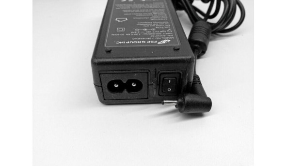 Зарядка для ноутбука FSP045-RHC, 45W, 19.0 V, 2.374A, Б/В - 315814