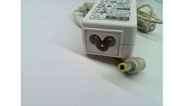 Зарядка для ноутбука Lenovo ADP-40NH, 40W, 20.0 V, 2.0A, Оригінал, Б/В - 315818