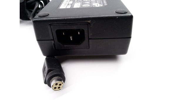 Зарядка для ноутбука Toshiba PA3546E-1AC3, 180W, 19V, 9,5A, 4 PIN, Оригінал, Б/В - 315849