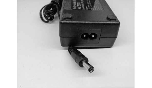 Зарядка для ноутбука ISY IAC-2101, 90W, 19V, 4.73A, Б/В - 315856