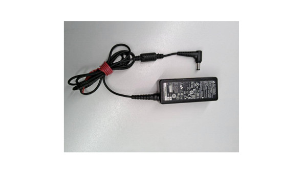 Зарядка для ноутбука Delta Electronics ADP-40KD BB, 40 W, 19.0V, 2.1A, Б/В