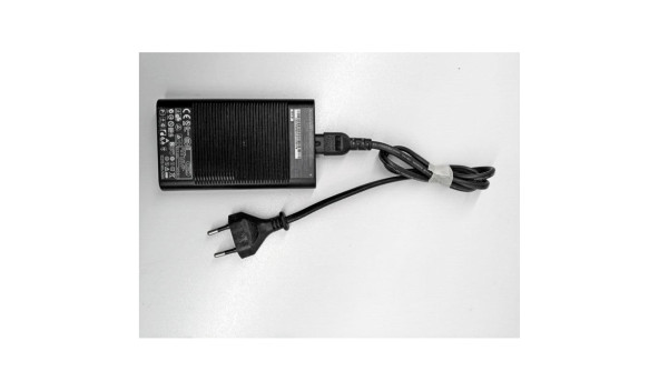 Зарядка для ноутбука Lenovo AC Adapter  41R4538, 90W, 20.0V, 4,5A, Б/В
