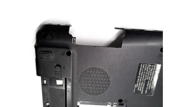 Нижня частина корпуса для ноутбука Toshiba Satellite L650D, v000210970, Б/В. - 315881