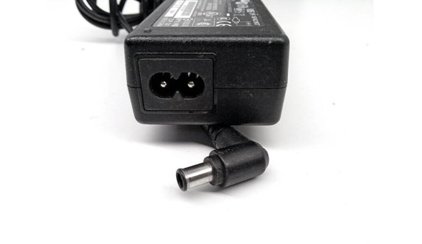 Зарядка для ноутбука Sony VGP-AC19V37, 76W, 19.5V, 3.9A, оригінал, Б/В - 315900