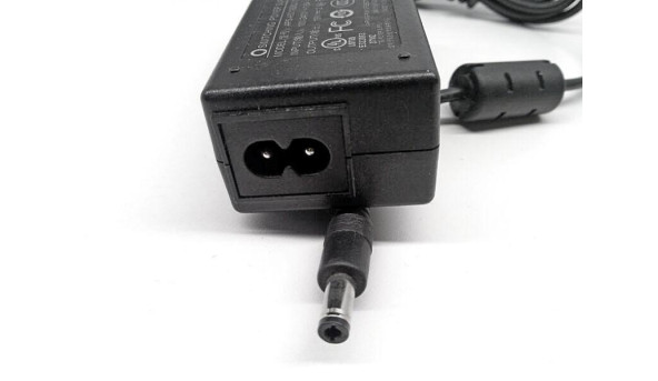 Зарядка для ноутбука SWITCHING POWER SUPPLY APS-A5019262WD-G, 50W, 19.0V, 2.60A, Б/В - 315935