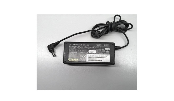 Зарядка для ноутбука Fujitsu CP171180-02, 65W, 16.0V,3.75A. Оригінал, Б/В
