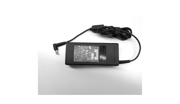 Зарядка для ноутбука Delta Electronics ADP-90SB BB, 90W, 19.0V, 4.47A, Б/В
