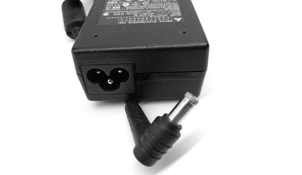Зарядка для ноутбука Delta Electronics ADP-90SB BB, 90W, 19.0V, 4.47A, Б/В - 315975