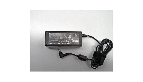 Зарядка для ноутбука Delta Electronics SADP-65KB B, 65W, 19.0V, 3.42A, Б/В