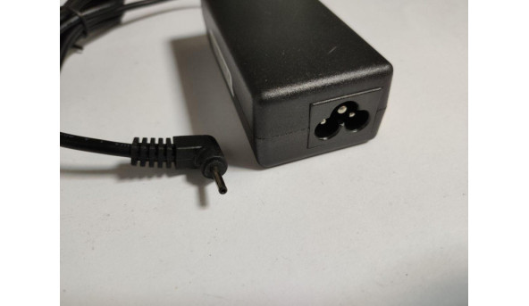 Зарядка, блок живлення для ноутбука Asus, Model: EXA082XA, Input: 100-240V--1.5A, 50-60Hz, Output: 19V, 2.1A, 36W, Б/В - 316101