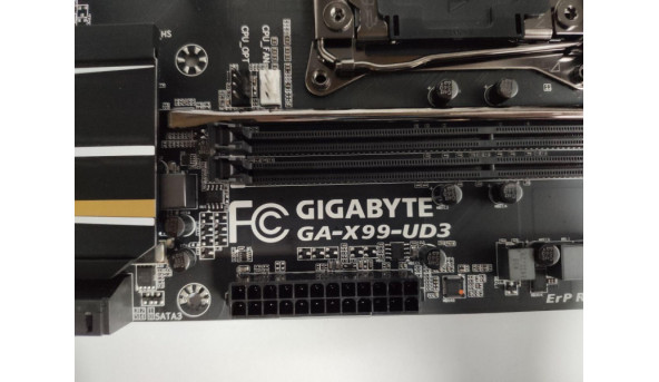 Материнська плата для ПК Gigabyte GA-X99-UD3 (s2011-3, Intel X99, PCI-Ex16)