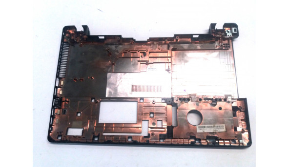 Нижня частина корпуса для ноутбука Asus X552, X552M, F552, 13NB00T1AP1511, Б/В, Всі кріплення цілі, подряпини, потертості. - 316377