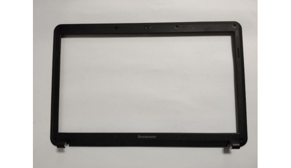 Рамка матриці для ноутбука для ноутбука Lenovo G555, 15.6", AP07W000640, б/в. В хорошому стані, без пошкодженнь.