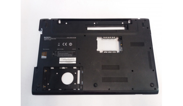 Нижня частина корпуса для ноутбука Sony Vaio E17, SVE171A11W, 17.3", 604MR09002, 39.4MR04.001, б/в. Пошкоджене одне кріплення.
