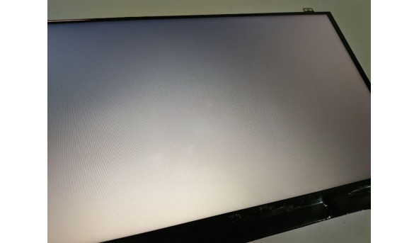 Матриця Samsung, LTN140AT31, 14.0'', LED, HD 1366x768, 30-pin, Slim, б/в, Має засвіти помітні на всіх кольорах, сніжить зображення, бігають полоски вертикальні, є потертості від клавіатури - 317033