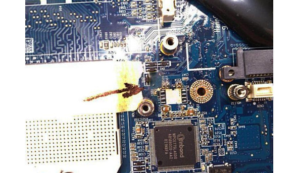 Материнська плата для ноутбука Toshiba Satellite P300D, DABD3GMB6E0 REV : E, Б/В - 317047