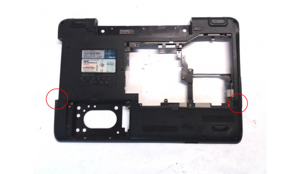 Нижня частина корпуса для ноутбука  Asus X64V, N61VN, 16", 13N0-FMA0911, 13GNWF1AP081-2, Б/В, кріплення цілі, трішина DVD та HDMI (фото).