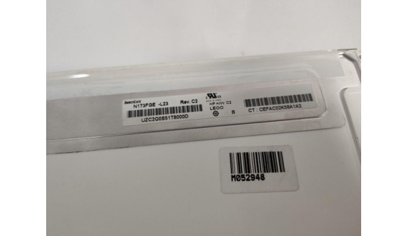 Матриця Innolux, N173FGE-L23 Rev:C2, 17.3'', LCD, HD+ 1600x900, 40-pin, Normal, б/в, Є декілька подряпин, помітні при роботі - 317177