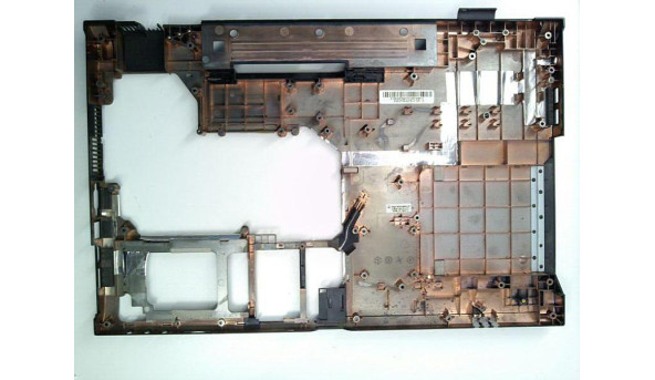 Нижня частина корпуса для ноутбука Fujitsu Amilo Pi3660, 18.4“, ZYEB3AEF, Б/В