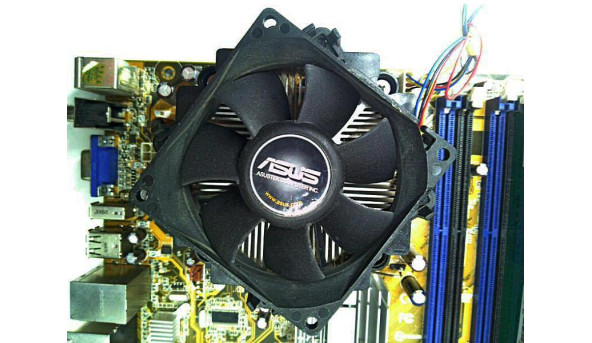 Материнська плата для ПК, Asus IPIBL-LA Rev:1.03 Intel P4 Socket 775, з процесором Intel Core 2 Duo E6750, кулером Asus та одною планкою пам'яті 512MB ProMOS DDR2-667 RAM PC2-5300U, Б/В