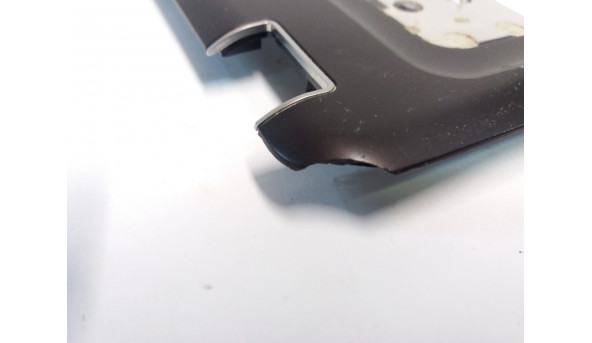 Середня частина корпуса для ноутбука HP Pavilion dv5-2000, 6070B0435501, 606885-001, Б/В. Всі кріплення цілі, скол зліва зверху (фото). - 317549