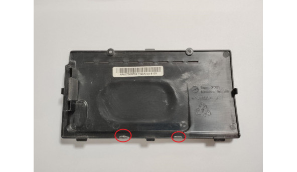 Сервісна кришка, для ноутбука Toshiba Satellite Pro P200, 17 ", AP017000P00, Б/В, Зламані два замки (фото). Є подряпини. - 317572