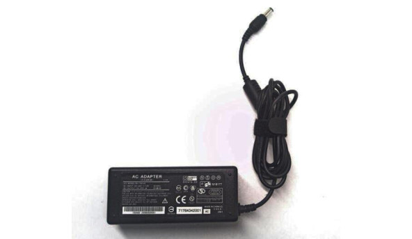 Блок живлення для ноутбука AC adapter, PA-1900-05, 65W, 15.0V, 4.0A, Б/В.