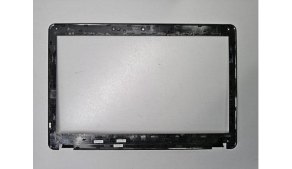 Рамка матриці корпуса для ноутбука Medion Akoya P7615, 60.4HJ02.001, Б/В - 318048