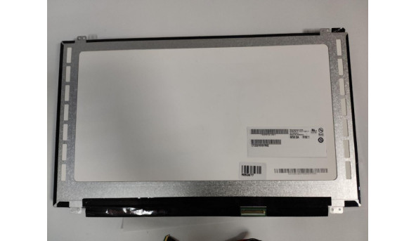 Матриця AU Optronics, B156HTN03.2, 15.6'', LCD, Full HD 1920x1080, 40-pin, Slim, б/в, Присутні сліди від клавіатури (фото), на зображення не впливають, є засвіти - 318152