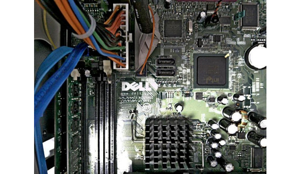 Брендовий системний блок Dell OptiPlex GX620, Intel Pentium 4, LGA775, RAM DDR2 2Gb, Б/В