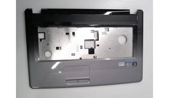 Середня частина корпуса для ноутбука  Medion E7222, 17.3", 13N0-YVA1301, Б/В