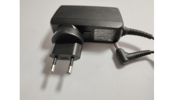 Зарядка, блок живлення для ноутбука Delta Electronics, Model: ADP-40TH A, Input: 100-240V--1.2A, 50-60Hz, Output: 19.0V, 2.15A, 85W, Б/В - 318635