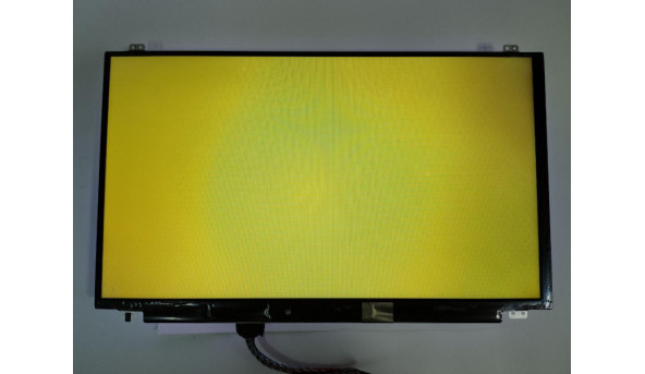 Матриця Samsung, LTN156AT30, 15.6", 40-pin, LCD, HD 1366x768, Slim, б/в, Є засвіти помітні на всіх кольорах, та присутні сліди від клавіатури - 318653