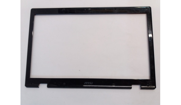 Рамка матриці корпуса для ноутбука MSI-CX600 MS-1682, 16'', 684B211, Б/В, Всі кріплення цілі, присутні сліди клею (фото)