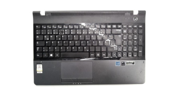 Середня частина корпуса з клавіатурою для ноутбука Samsung NP300, 15.6 ", BA75-03590C, Б/В