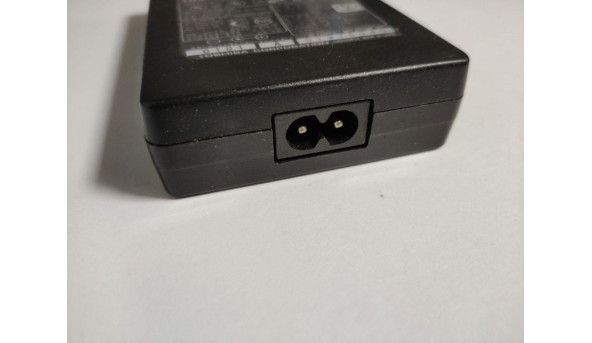 Зарядка, блок живлення для ноутбука Toshiba, Model: PA3048U-1ACA, Input: 100-240V--1.5A, 50-60Hz, Output: 15V- 4A, 60W, Б/В - 318714