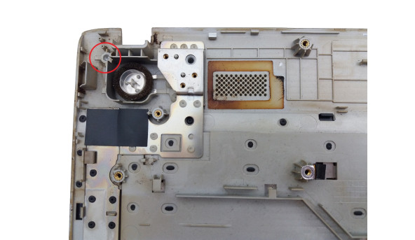 Середня частина корпусу для ноутбука Samsung RV720 NP-RV720 BA75-03073C Б/В - 318796