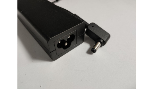 Зарядка, блок живлення для ноутбука Fujitsu, Model: PXW1637N, Input: 100-240V--1.3A, 50-60Hz, Output: 16V, 3.75A, 60W, Б/В - 318831