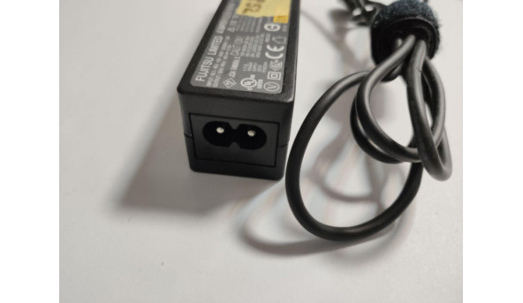 Зарядка, блок живлення для ноутбука Fujitsu, Model: PXW1637N, Input: 100-240V--1.3A, 50-60Hz, Output: 16V, 3.75A, 60W, Б/В - 318831