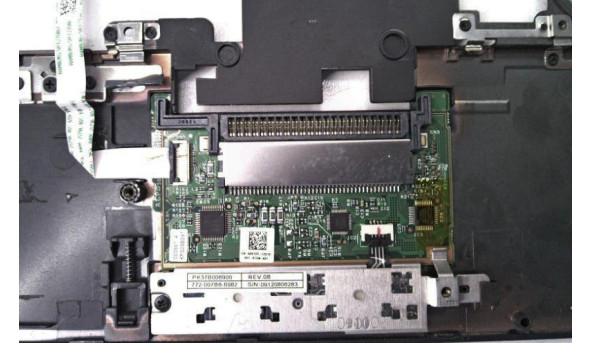 Середня частина корпуса для ноутбука Dell Latitude E6400, 14.1", CN-02C5T3, Б/В - 319071