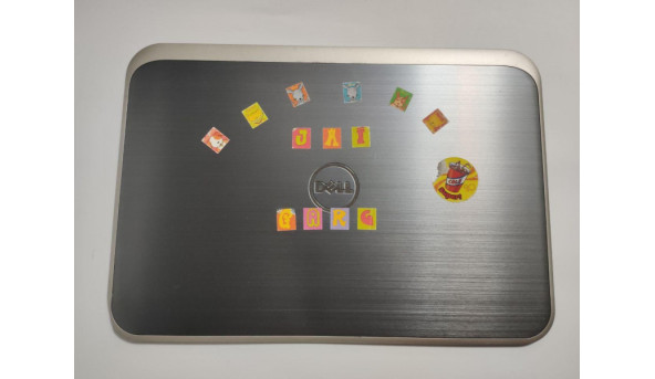 Кришка матриці для ноутбука Dell Inspiron 14z, 14z-5423, 14.0", CN-05YN8X, 60.4UV04.002, б/в. Кріплення цілі, є незначне пошкодження (фото)