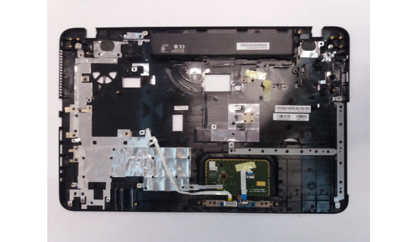 Середня частина корпусу ноутбука Toshiba Satellite L875, L875-S7243 ,H000042910, Б/В. Всі кріплення цілі, незначні подряпини. - 319128