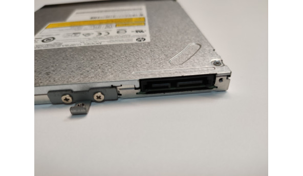 CD/DVD привід для ноутбука HP 255 G6, uj8fba, SATA, Б/В, в хорошому стані, без пошкоджень.