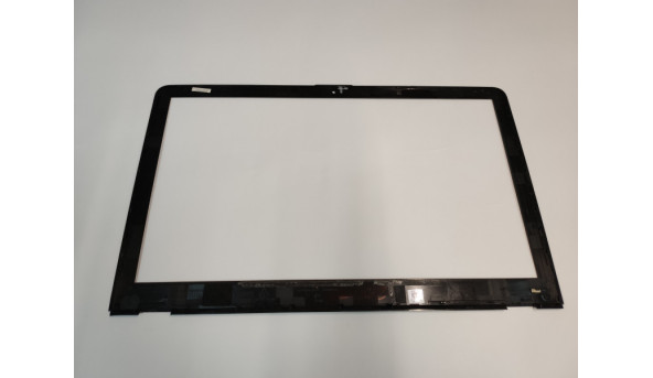 Рамка матриці для ноутбука HP 255 G6, AP204000300, 15.6", Б/В. В хорошому стані, без пошкоджень.
