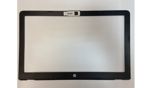 Рамка матриці для ноутбука HP 255 G6, AP204000300, 15.6", Б/В. В хорошому стані, без пошкоджень.