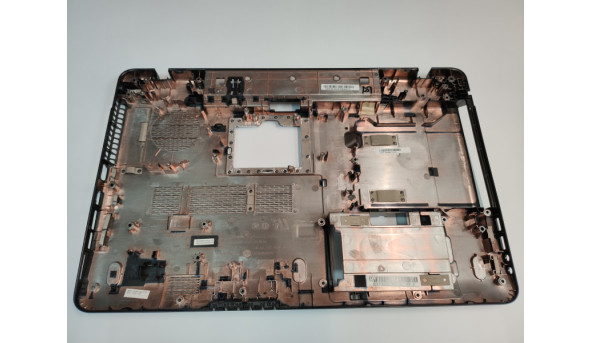 Нижня частина корпуса для ноутбука Toshiba Satellite L670-11M, 17.3, AP0CK000900, Б\В. В хорошому стані, без пошкоджень. - 319249