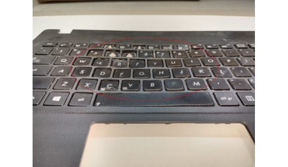Середня чаcтина корпуса для ноутбука Asus X551C, 15.6", 13NB0341AP0311, Б/В. Кріплення всі цілі, є деформація (фото). Продається з неробочою клавіатурою. - 319283